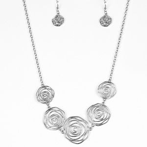 Rosy Rosette - Silver
